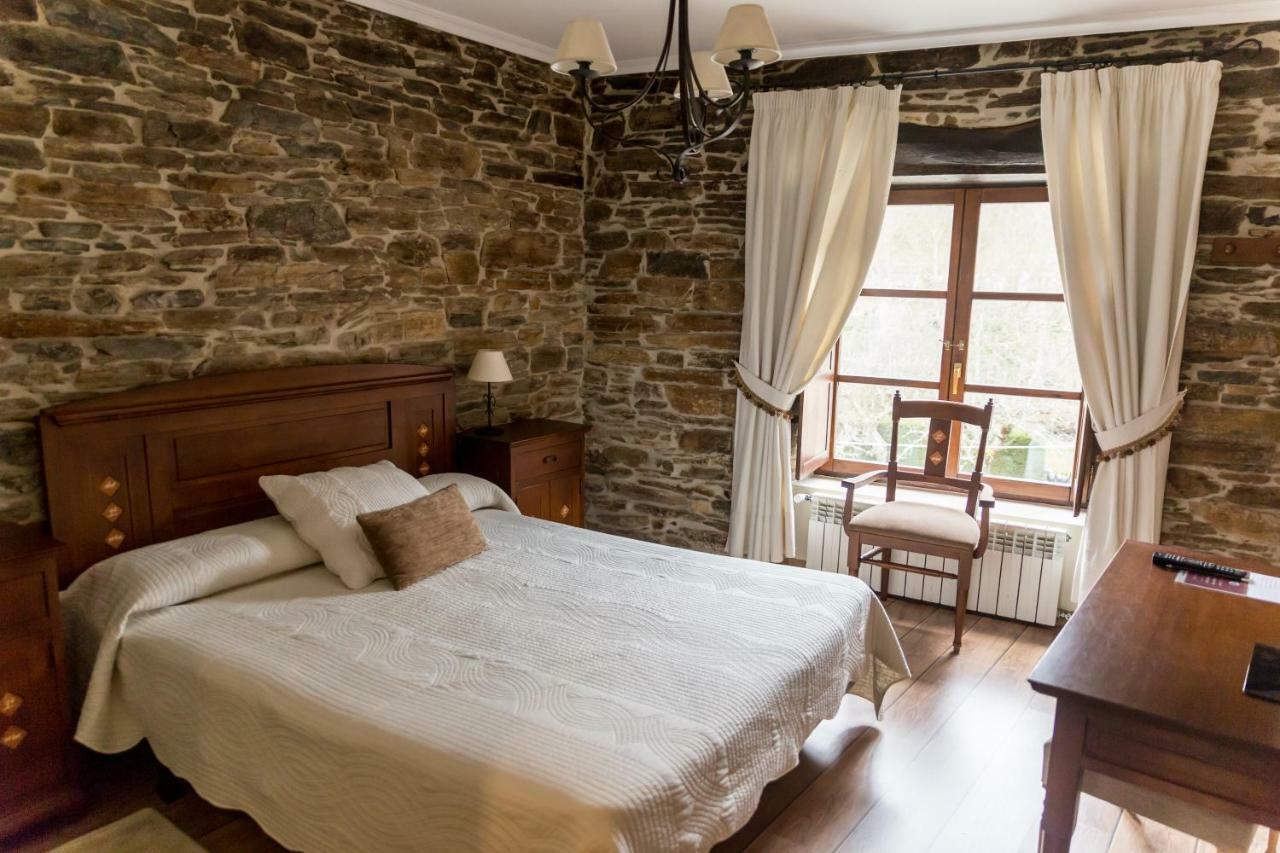 Hotel Ambasmestas Extérieur photo